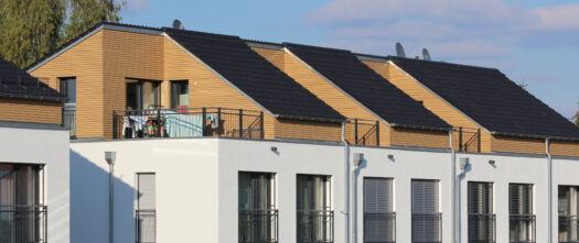 Erdbeerfeld – Reihenhäuser