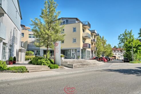 Kompakter Stellplatz in Tiefgarage – Ideal für Zweirad & Co.! ++Decker Immobilien++