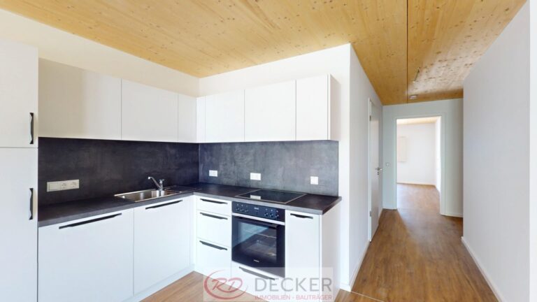 Dein WG-Start in Straubing: 4-Zimmer-Wohnung mit idealem