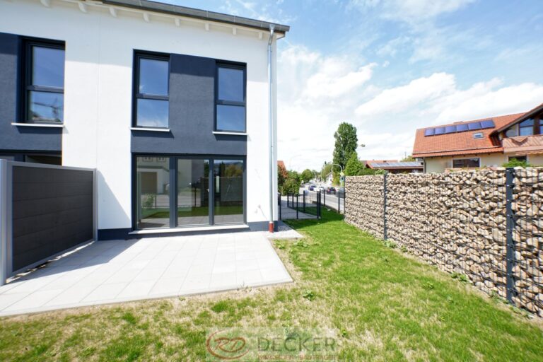 Jetzt investieren: Moderne Doppelhaushälfte mit sicherer Rendite