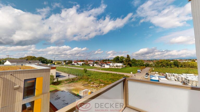 Exklusives Wohngefühl mit Weitblick – Stilvolle 4-Zimmer-Dachgeschosswohnung