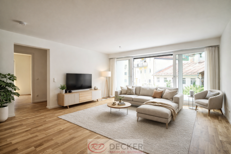 4-Zimmer-Wohnung im 2. OG mit großem Balkon