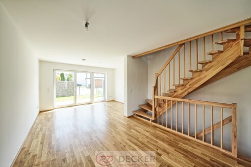 Jetzt investieren: Moderne Doppelhaushälfte mit sicherer Rendite