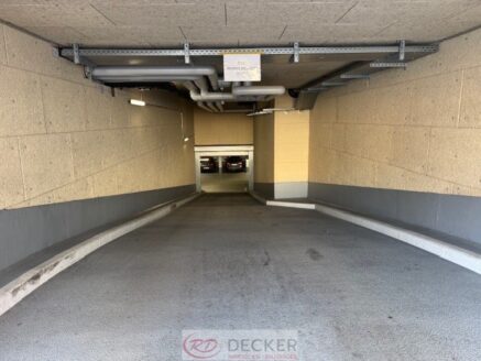 Zentral parken: Tiefgaragenstellplatz am Marienplatz Dorfen