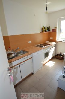 Neuwertige und helle 3-Zimmer-Wohnung im Burgerfeld!