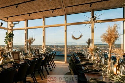 Exklusive Bar-Lounge mit Dachterrasse in bester Verkehrslage