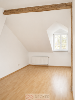 Wohnen im Herzen von Dorfen – Charmante 3-Zimmer-Dachgeschosswohnung