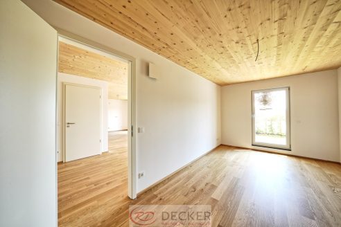 Modernes Zuhause mit Sonnenplatz